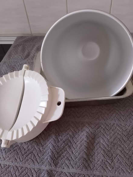 Photo of free Kitchen pieces (Bransford WR6) #1