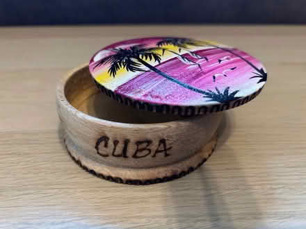 Photo of free 'Cuba' wood container for trinkets (Purley CR2) #1