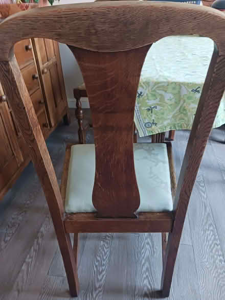 Photo of free Antique oak dining chairs x4 (Ellesmere Port CH65) #1