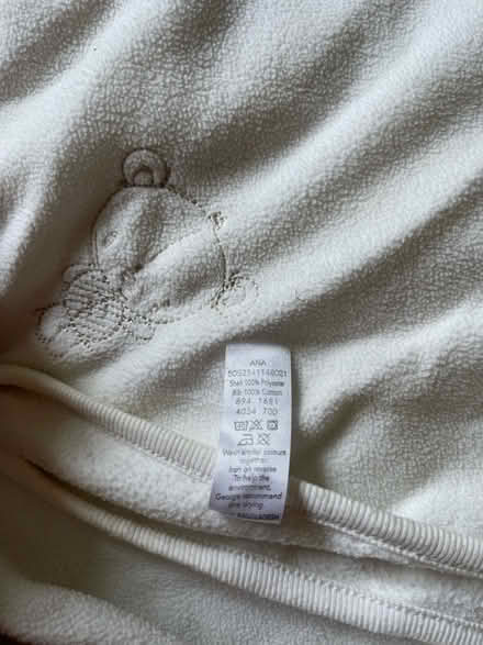 Photo of free Baby blanket (Reading RG30) #1