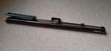 Photo of free Projection screen, reflecta delux, 120 x 120cm, vgc (Stoke Hammond MK17) #2