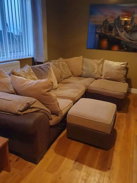 Photo of free Corner sofa (Llanfairfechan LL33) #1