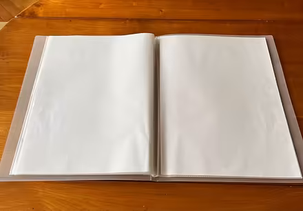 Photo of free Presentation wallet (Barnes SW13) #1