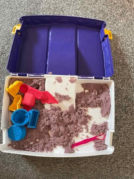 Photo of free Kinetic sand (Havant PO9) #1