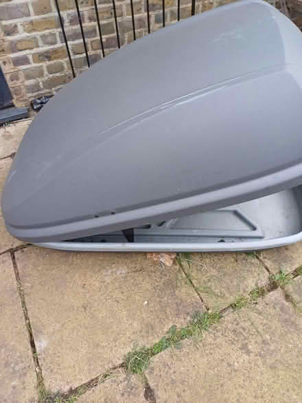 Photo of free Halfords roof rack (W12) #2