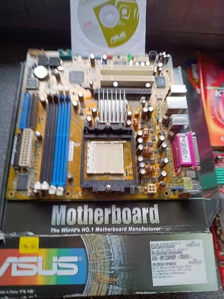Photo of free PC motherboards (Bilton CV22) #2