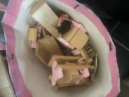 Photo of free Dolls house (Barkingside) #3