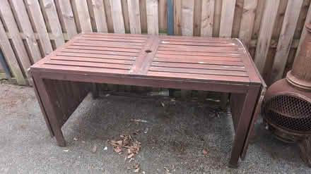 Photo of free Extending garden table (Sandal, WF2) #1