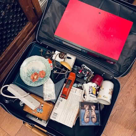 Photo of free A bag of various vintage items (Thornton Heath CR7) #1