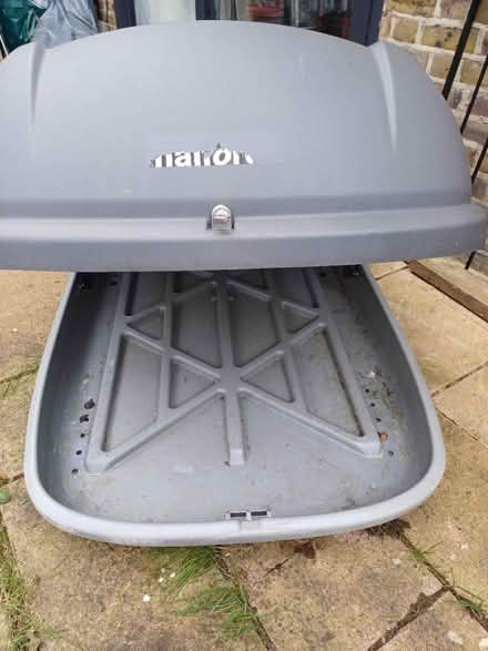 Photo of free Halfords roof rack (W12) #1