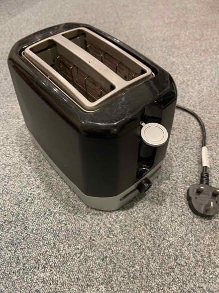 Photo of free Toaster from Morrisons (Horley Row RH6) #1