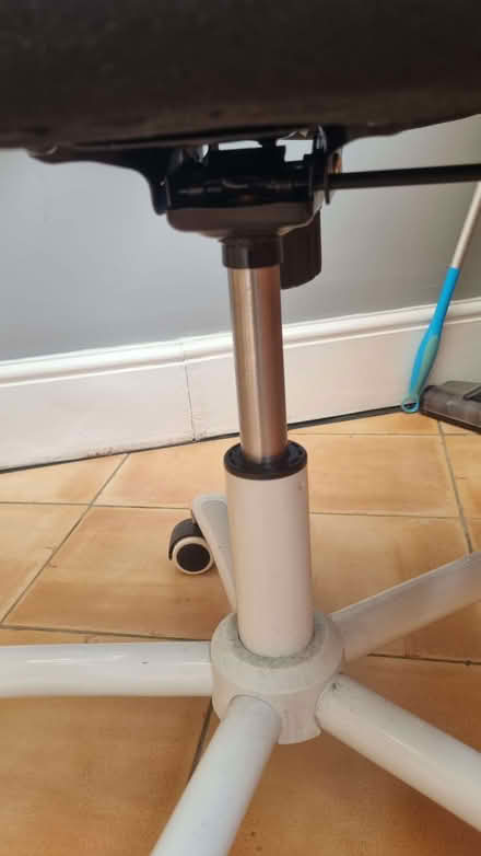 Photo of free Office chair broken (Emsworth PO10) #3