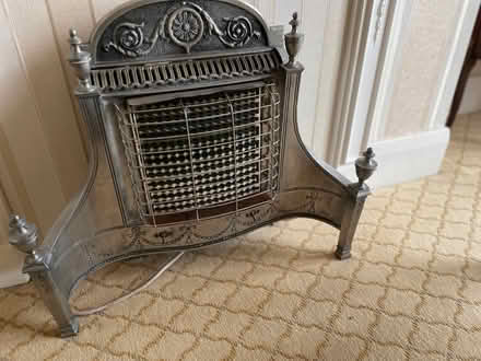 Photo of free Elegant electric heater (Cockfosters EN4) #2