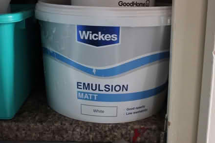 Photo of free wickes white matt emulsion paint (Rowanfield GL51) #1