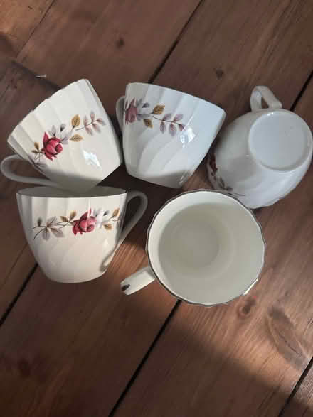 Photo of free Crockery set (SE4 1SJ) #1