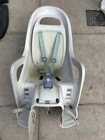 Photo of free Bike seat -needs repair (Waterbeach) #1