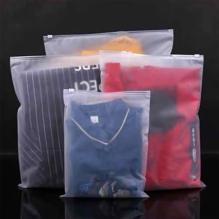 Photo of Sean bags or storage bags (L6Y 3M9) #1