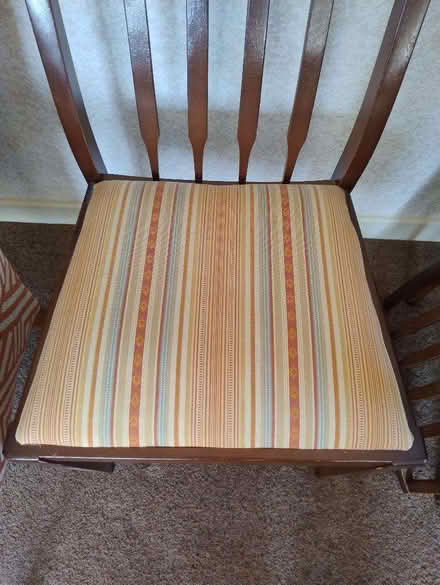 Photo of free Dining Chairs (Cranbourne RG21) #1