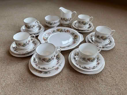 Photo of free China tea set for 6 (Craiglockhart) #1