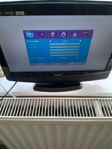 Photo of free Small television/dvd (Southsea PO4 0JZ) #2