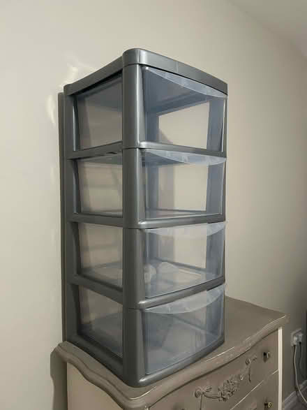 Photo of free small chest of drawers & storage (B29) #2