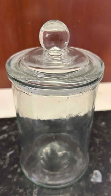 Photo of free Glass jar (Purley CR2) #1