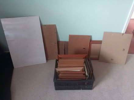 Photo of free photo frames - variety of sizes / styles (Henlow SG16) #1
