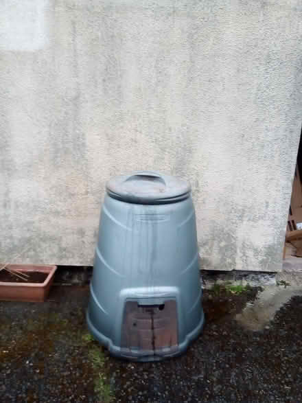 Photo of free Compost bin (Totnes follaton) #1