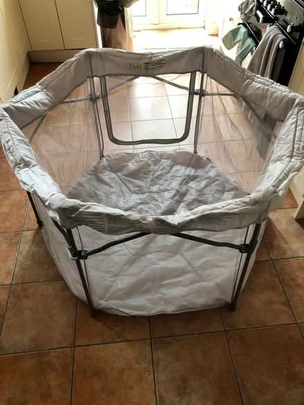 Photo of free Childs play pen (Manchester, Didsbury, M20) #1