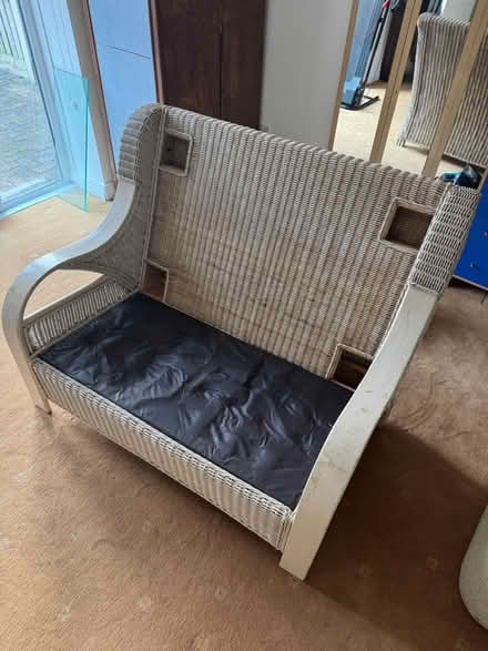 Photo of free Outdoor 2 seat bench (BD8) #2