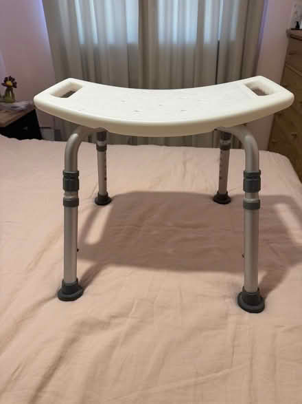 Photo of free Shower stool. (Crook DL15) #2