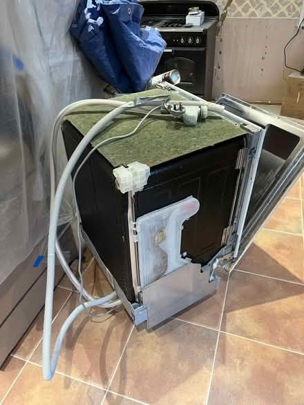 Photo of free Neff Integrated Dishwasher (Crowthorne RG45) #2