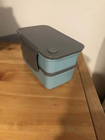 Photo of free two tier lunch box (Bloorcourt Village) #1