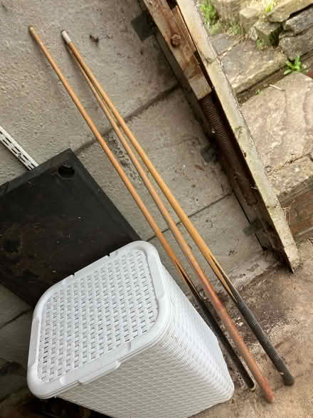 Photo of free Snooker ques (Nailsea. BS48) #1