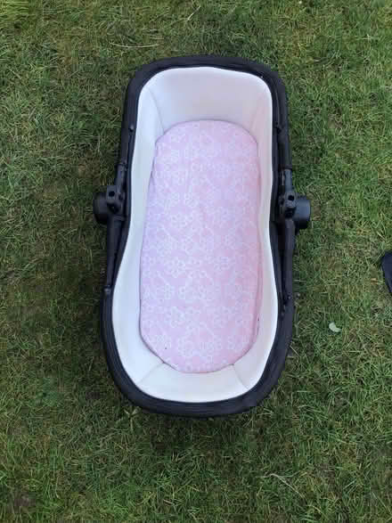 Photo of free Silvercross Pram (Temple Cowley OX4) #4