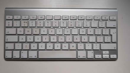 Photo of free Apple magic/wireless keyboard (faulty key) (Dean Court OX2) #1