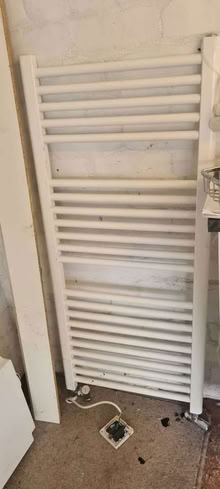 Photo of free Bathroom pieces (Staveley LA8) #2