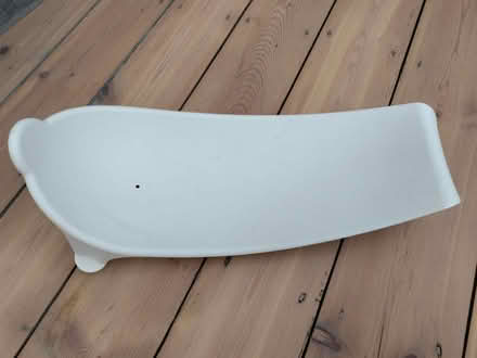 Photo of free Stokke bath newborn support (OX1) #1