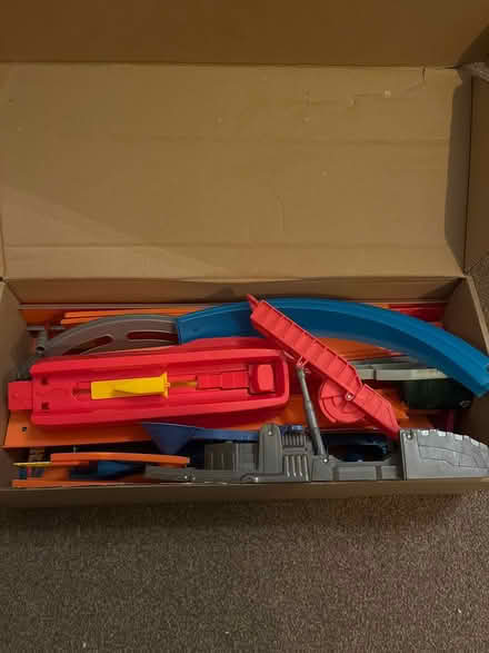 Photo of free Hot wheels tracks (BA2) #1