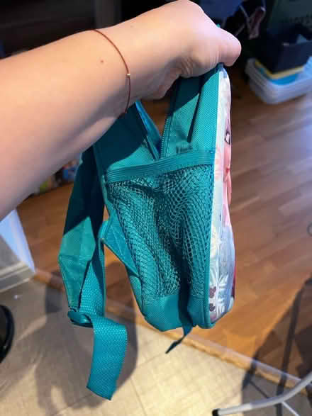 Photo of free Frozen Theme Backpack (HA0) #4