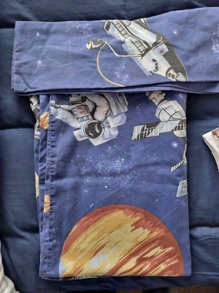 Photo of free Space duvet cover (EN6) #1
