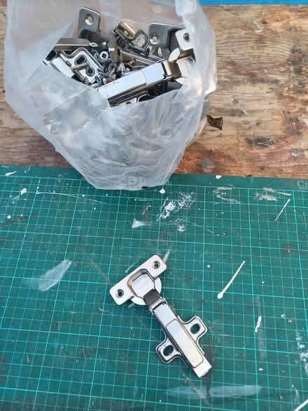 Photo of free Hafele hinges (Yaxley) #1