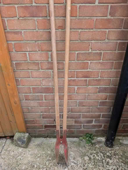 Photo of free Post hole digger (High Lane SK6) #1