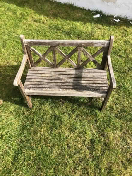 Photo of free Child’s bench (Reigate) #1
