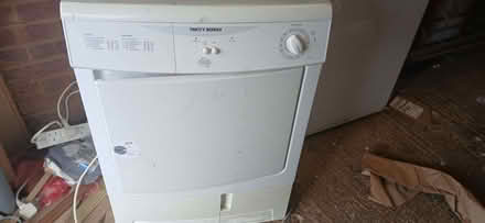 Photo of free Trumble dryer - plug needs replacing (Heelands MK13) #2