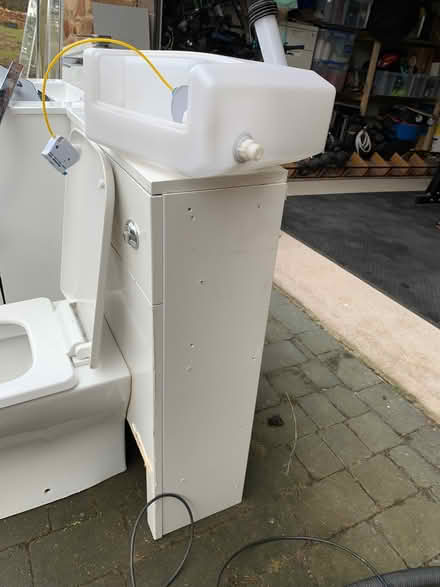 Photo of free Bathroom suite (Plumpton CA11) #4