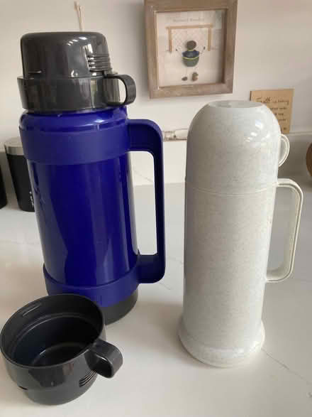Photo of free Thermal flasks (Noctorum CH43) #1