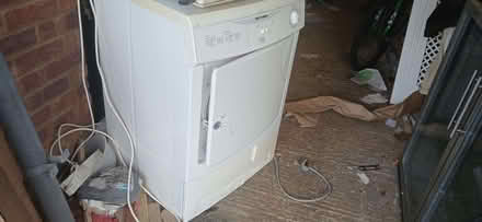Photo of free Trumble dryer - plug needs replacing (Heelands MK13) #3