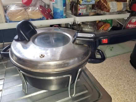 Photo of free Cooker thing (Saint George's CO2) #1
