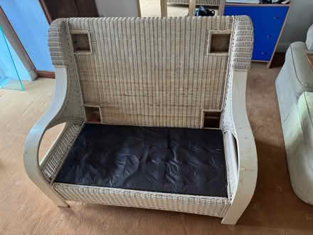 Photo of free Outdoor 2 seat bench (BD8) #1